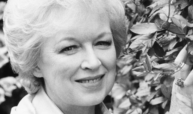 1E60AEF7-8837-4904-9F73-D4D263F6DD24